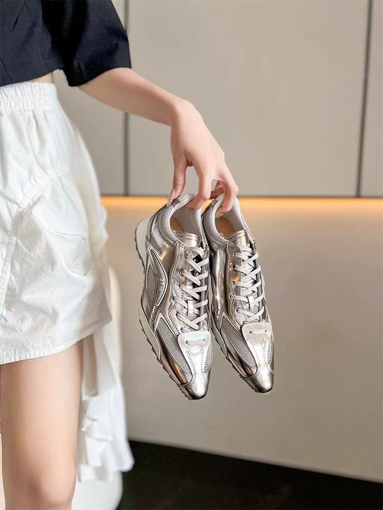 Women Shoes Hong Kong - Fashionable Pointed Toe Sports Shoes for