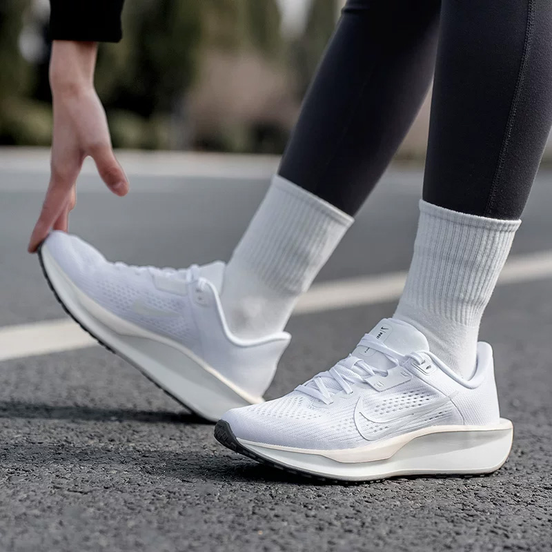 NIKE Women's QEST 6 Mesh Shoes - Women Shoes Hong Kong review and price